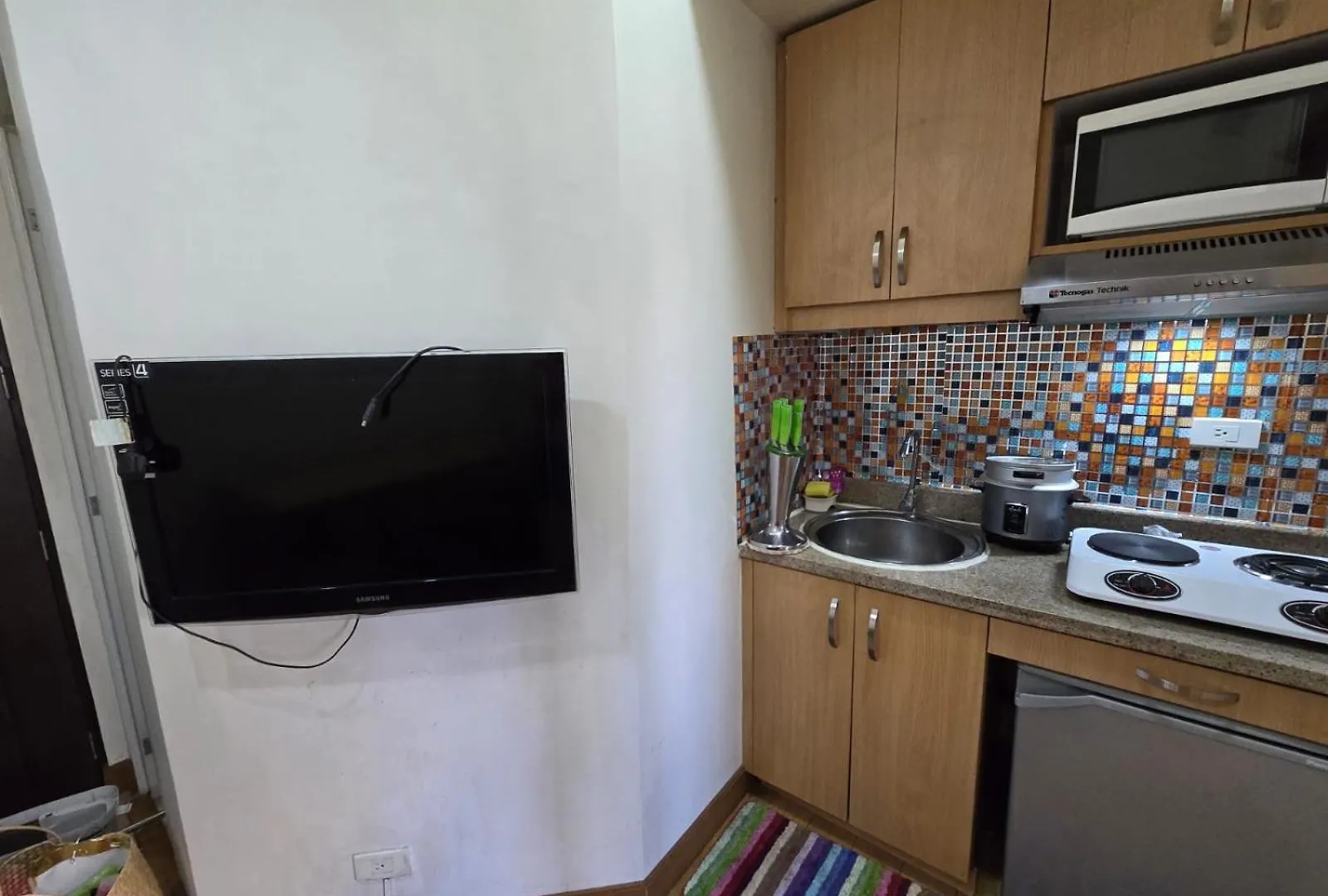 Cozy Apartment Near Greenbelt Makati City Manila